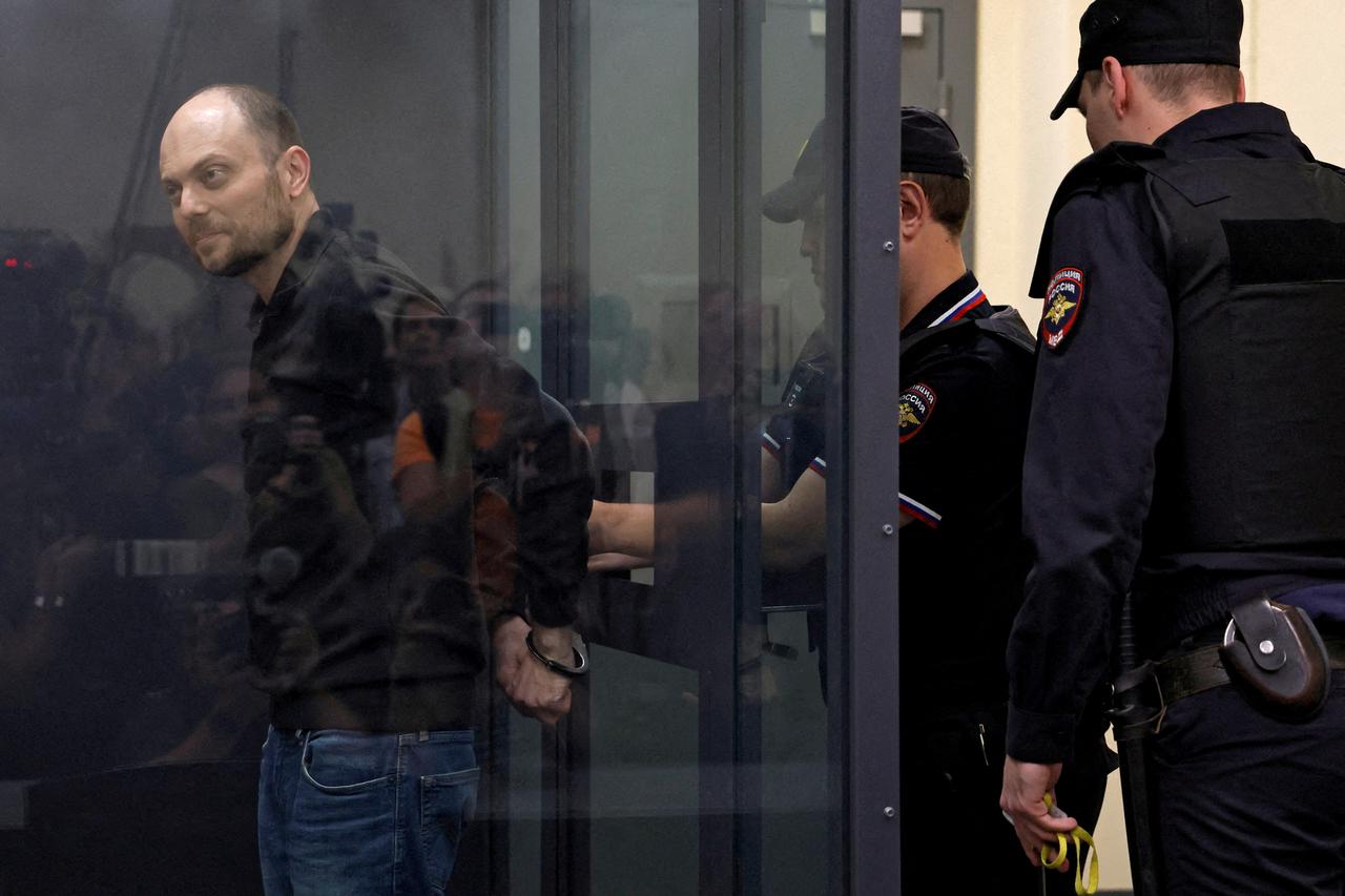 FILE PHOTO: Russian opposition figure Vladimir Kara-Murza attends a court hearing in Moscow