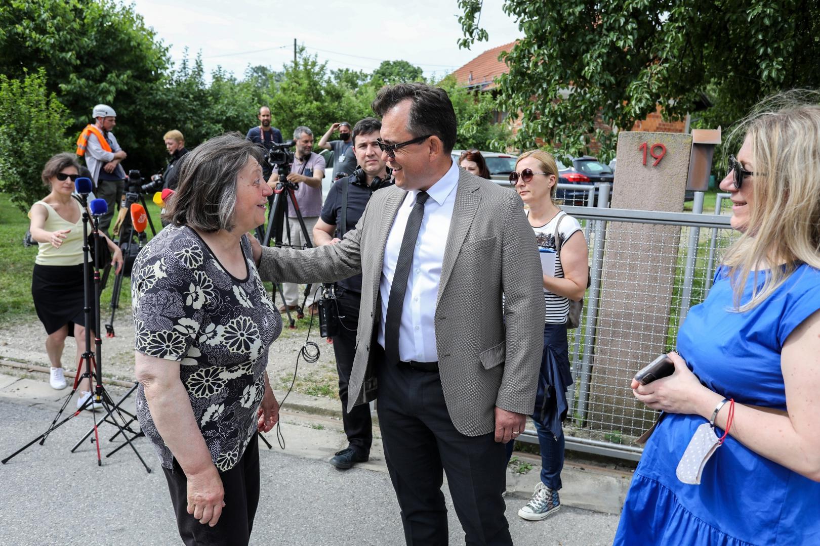 10.06.2021., Zagreb - U Fabijanicevoj ulici u Gornjoj Dubravi pocelo je prvo rusenje kuce po zahtjevima za obnovu. Damir Vandjelic, ravnatelja Fonda za obnovu Grada Zagreba, Krapinsko-zagorske zupanije i Zagrebacke zupanije. Photo: Patrik Macek/PIXSELL