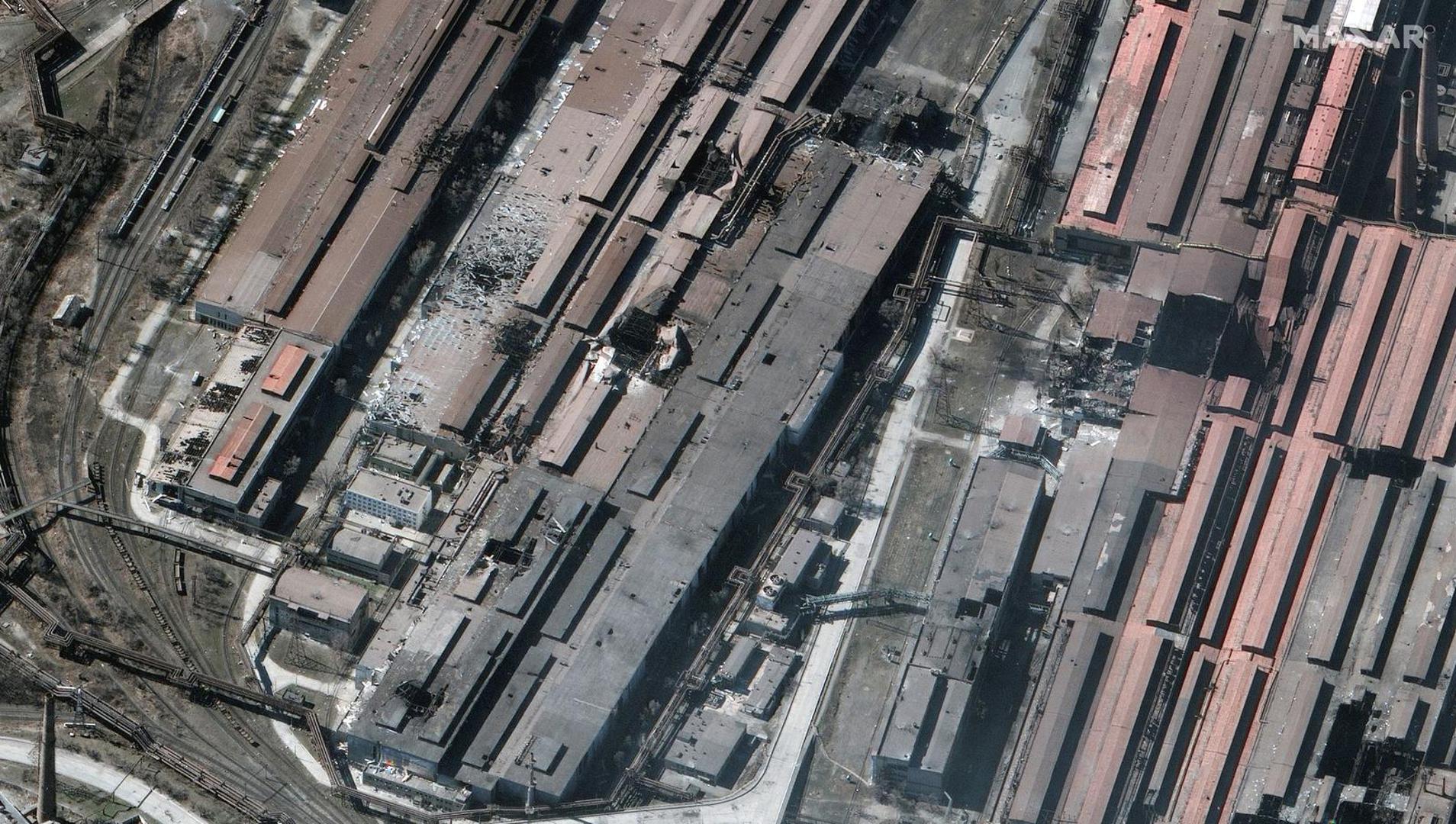 A satellite image shows a closer view of damaged Azovstal's metallurgical factory buildings, in Mariupol, Ukraine, March 22, 2022. Satellite image ©2022 Maxar Technologies/Handout via REUTERS ATTENTION EDITORS - THIS IMAGE HAS BEEN SUPPLIED BY A THIRD PARTY. MANDATORY CREDIT. NO RESALES. NO ARCHIVES. DO NOT OBSCURE LOGO. Photo: MAXAR TECHNOLOGIES/REUTERS