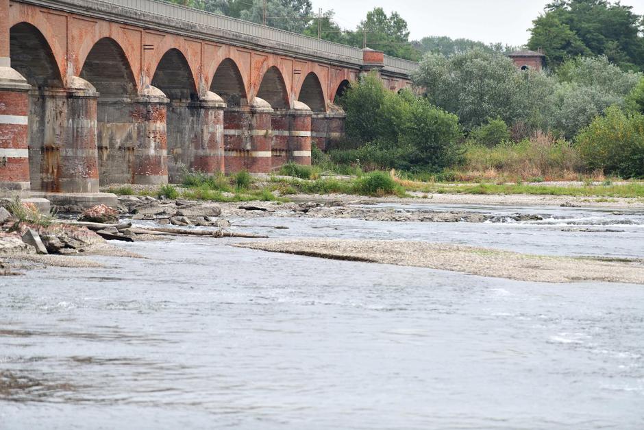 River Po, the ongoing environmental disaster.