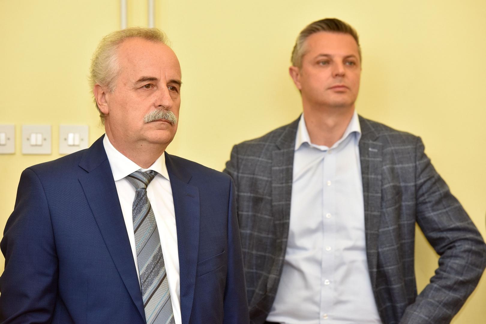 17.05.2020., Cakovec - Medjimurski demokratski savez (MDS) novi je clan Restart koalicije. Mladen Novak i gradonacelnik Cakovca Stjepan Kovac.
Photo: Vjeran Zganec Rogulja/PIXSELL