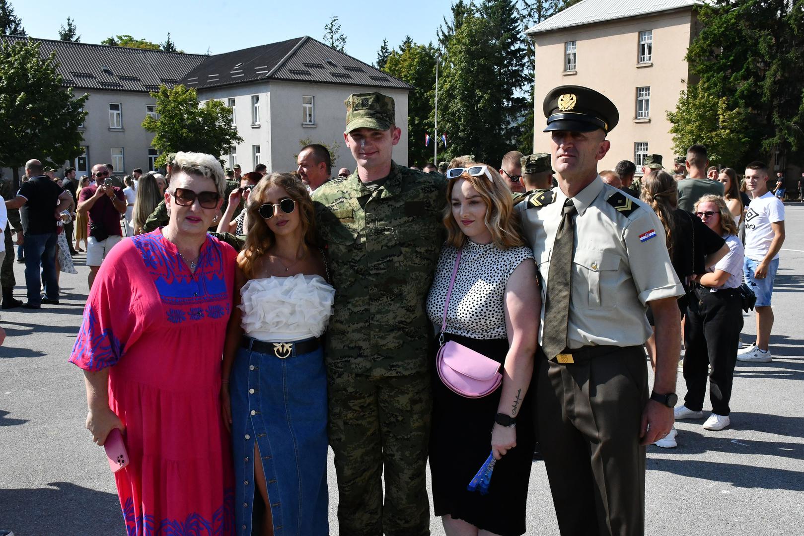 30.08.2024., Pozega - Predsjednik Republike i vrhovni zapovjednik Oruzanih snaga Republike Hrvatske Zoran Milanovic sudjelovao je na svecanoj prisezi 43. narastaja rocnih vojnika na dragovoljnom vojnom osposobljavanju u Pozegi. Photo: Ivica Galovic/PIXSELL