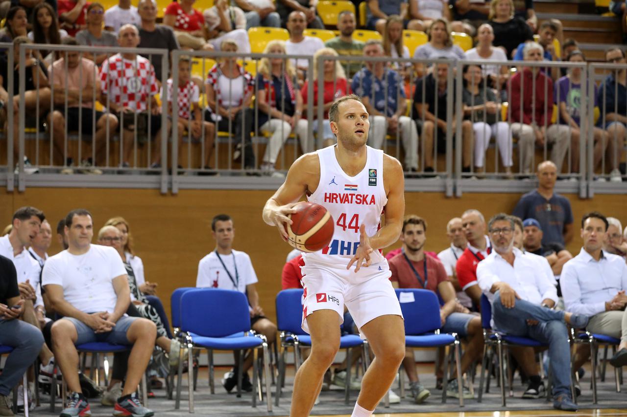 Opatija: Pretkvalifikacije za EuroBasket 2025., Hrvatska - Švicarska