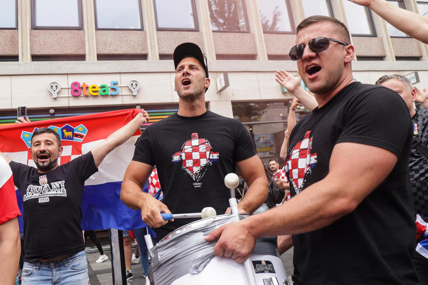 18.06.2023., Rotterdam, Nizozemska - Navijacko ozracje u centru grada uoci vecerasnje utakmice finala Lige nacija izmedju Hrvatske i Spanjolske.  Photo: Luka Stanzl/PIXSELL