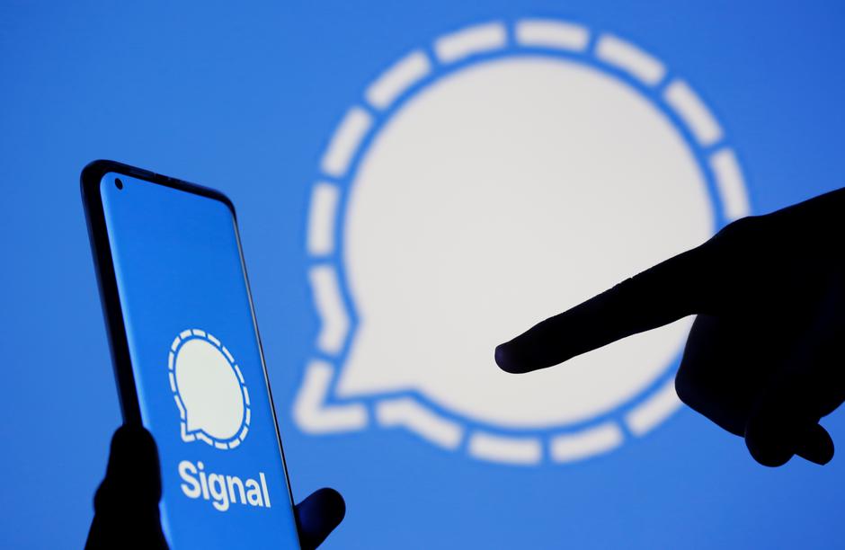 Photo illustration of Signal messaging app