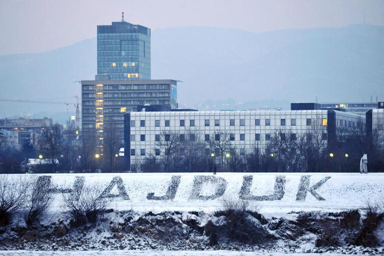 hajduk u snijegu  (1)