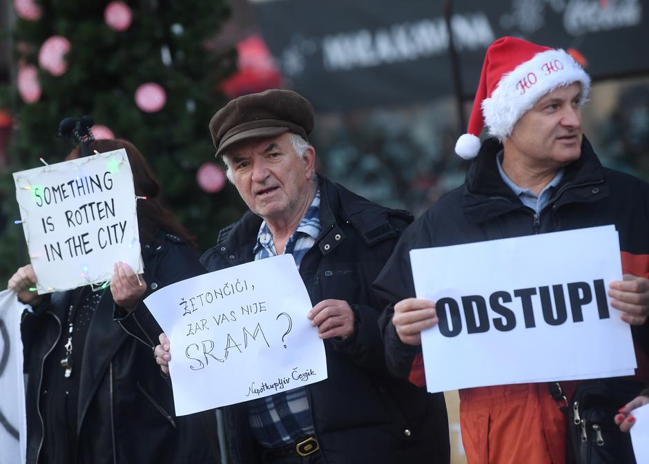 Prosvjed protiv gradonačelnika Bandića Vrijeme Je, Zagreb Je Spreman