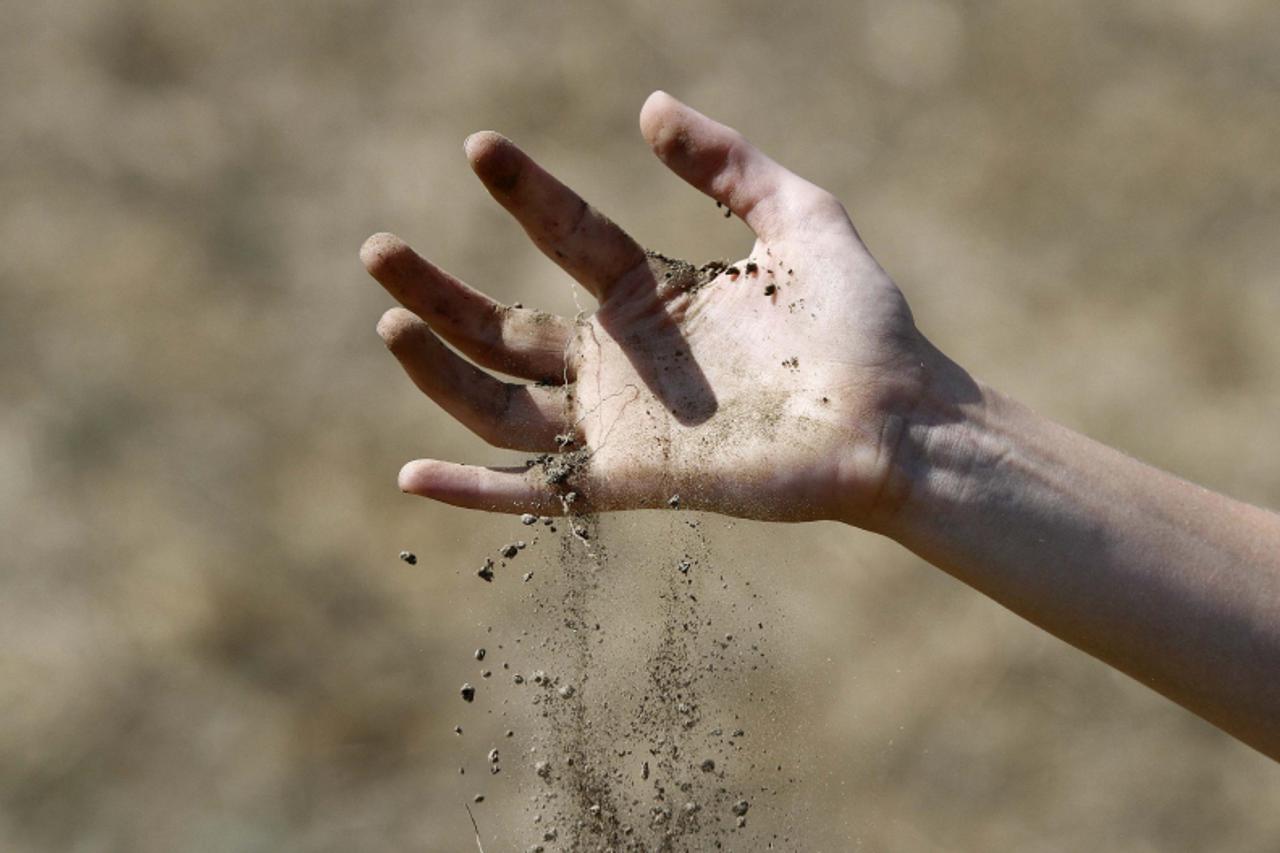 '18.08.2012., Cakovec- Velike suse se nastavljaju i povecavaju stetu na poljoprivrednim usjevima, ilustracija. Photo: Vjeran Zganec-Rogulja/PIXSELL'