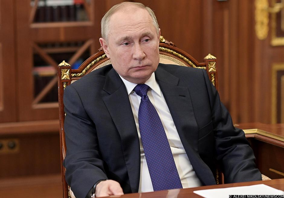 Russian President Putin meets with St Petersburg Governor Beglov