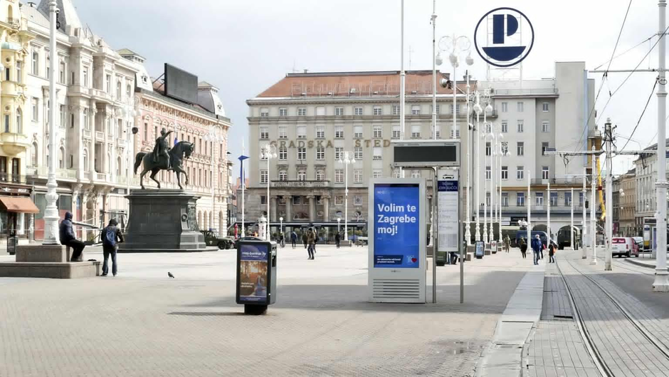 Poruke podrške diljem Zagreba