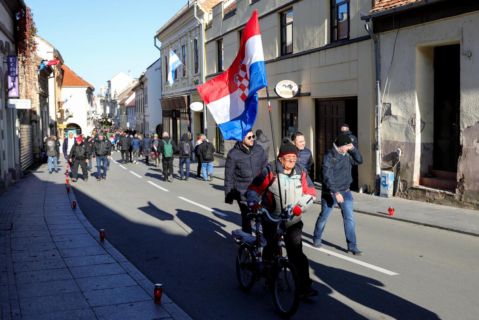 18.11.2023. Vukovar - Pod geslom “Vukovar - moj izbor i u dobru i u zlu" u Vukovaru se obiljezava 32. godisnjica vukovarske tragedije i stradanja u Domovinskom ratu tijekom kojega je u tome istonoslavonskom gradu ubijeno 2717 hrvatskih branitelja i civila, a 374 ih se jos vodi nestalima. Photo: Borna Jaksic/PIXSELL