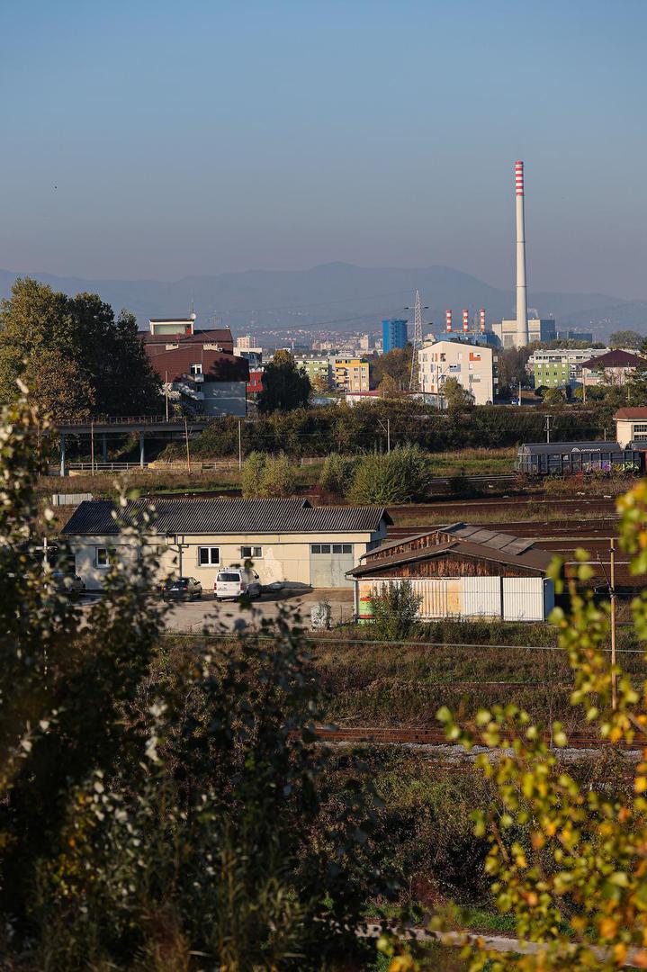 22.10.2024., Zagreb - Reportaza o prosirenju Sarajevske ulice u kojoj ce nakon radova voziti tramvaji i biti ce spojena sa Zagrebackom obilaznicom. Photo: Luka stanzl/PIXSELL