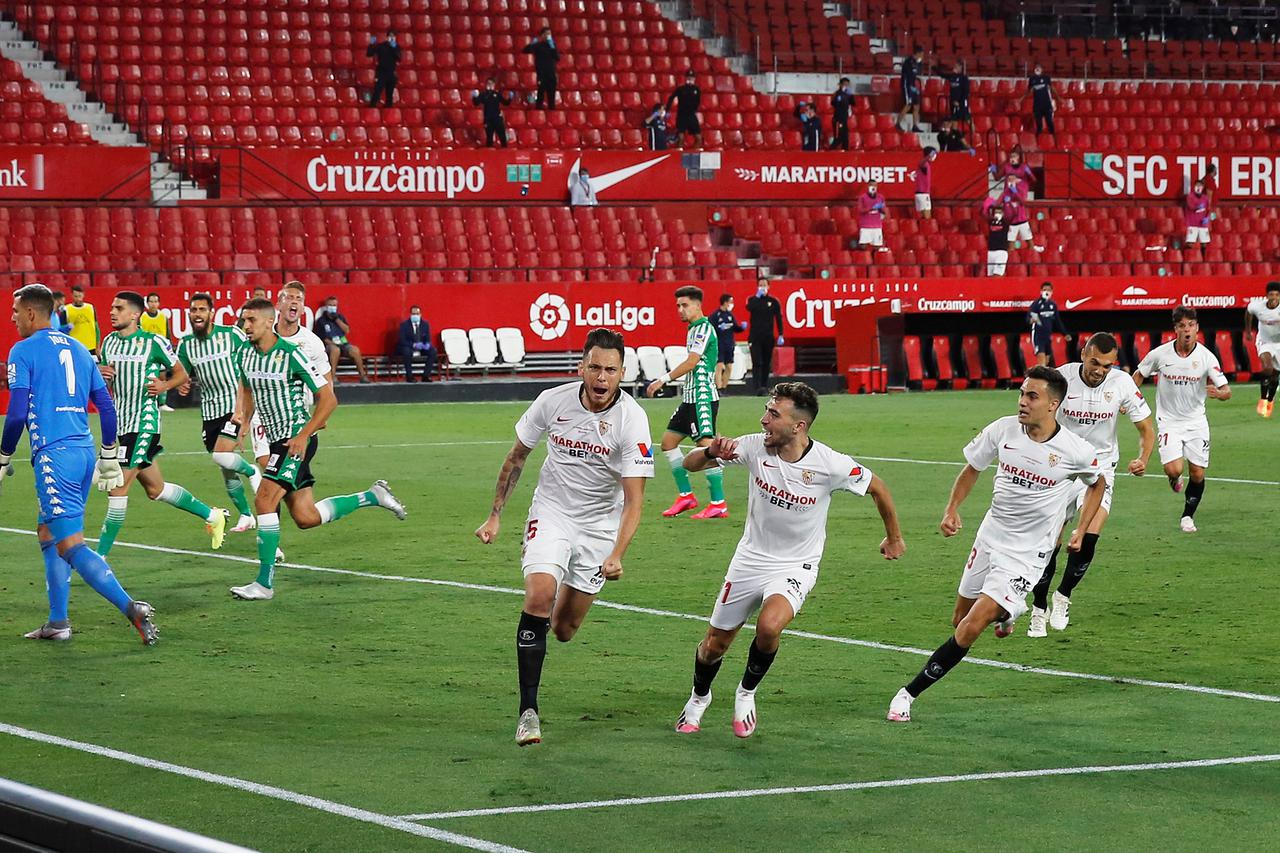 La Liga Santander - Sevilla v Real Betis