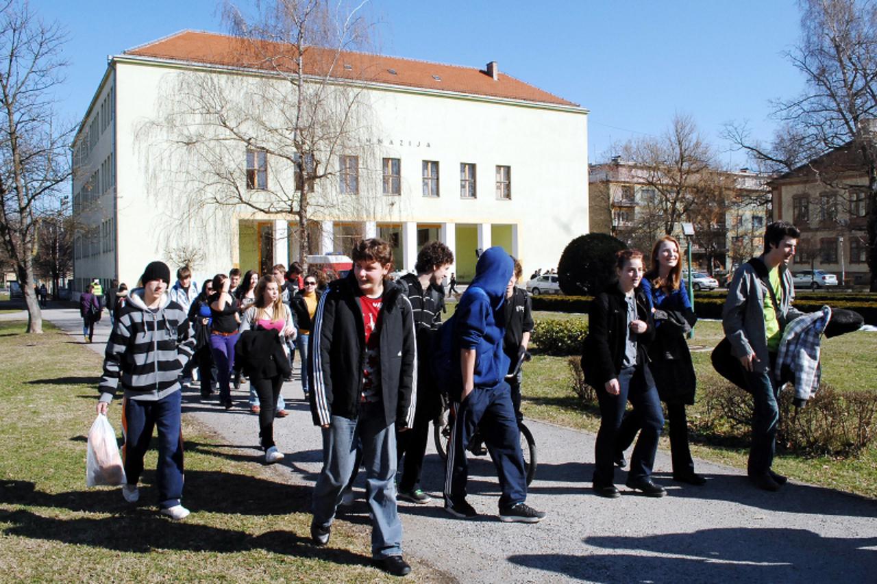 Sisak -  zgrada Gimnazije