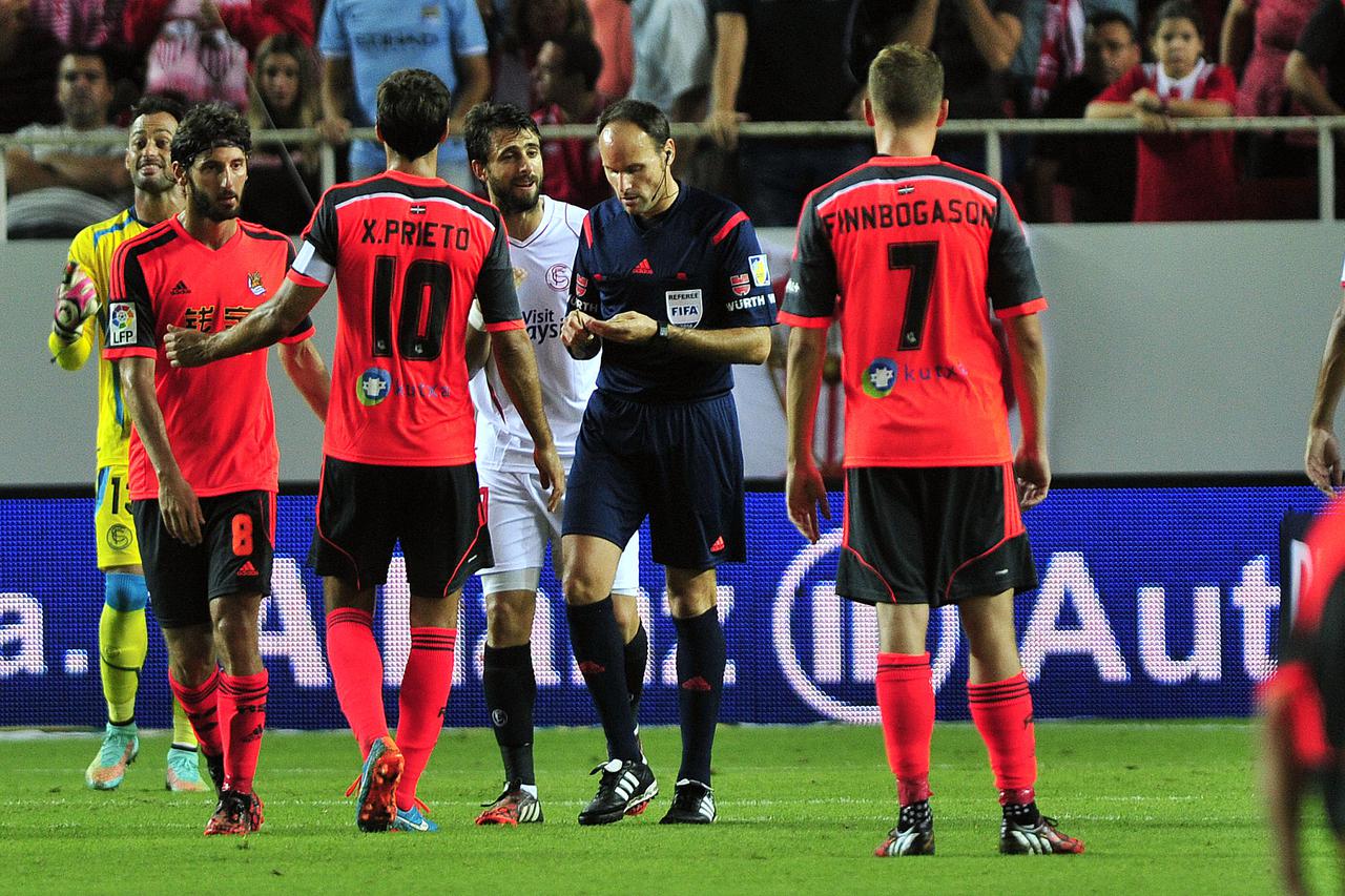 Sevilla: Primera, Sevilla - Real Sociedad