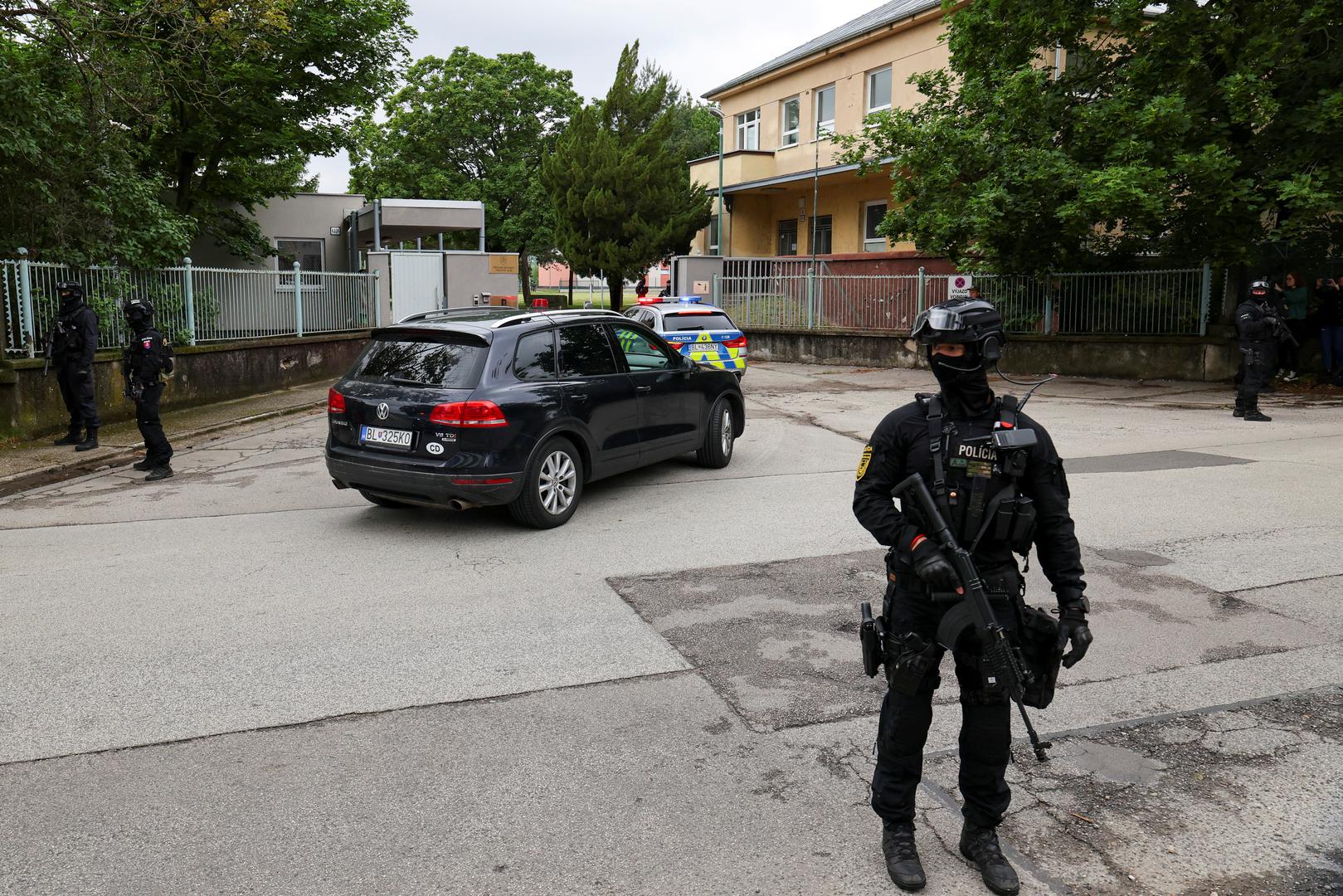 A convoy supposedly carrying Juraj C., suspect in attack on Slovak Prime Minister Robert Fico, makes its way to a Special Court for his hearing, in Pezinok, Slovakia, May 18, 2024. REUTERS/Antonio Bronic Photo: Antonio Bronic/REUTERS