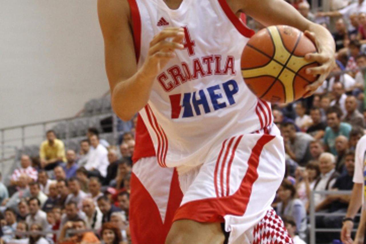 '26.07.2011., Osijek, sportska dvorana Gradski Vrt - Prijateljska kosarkaska utakmica izmedju Hrvatske i Bugarske. Ante Tomic. Photo: Marko Mrkonjic/PIXSELL'