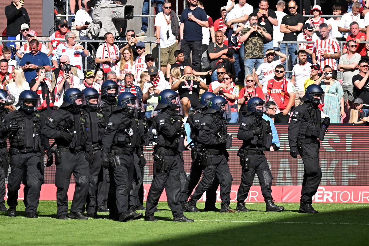 Bundesliga - FC Cologne v Bayern Munich