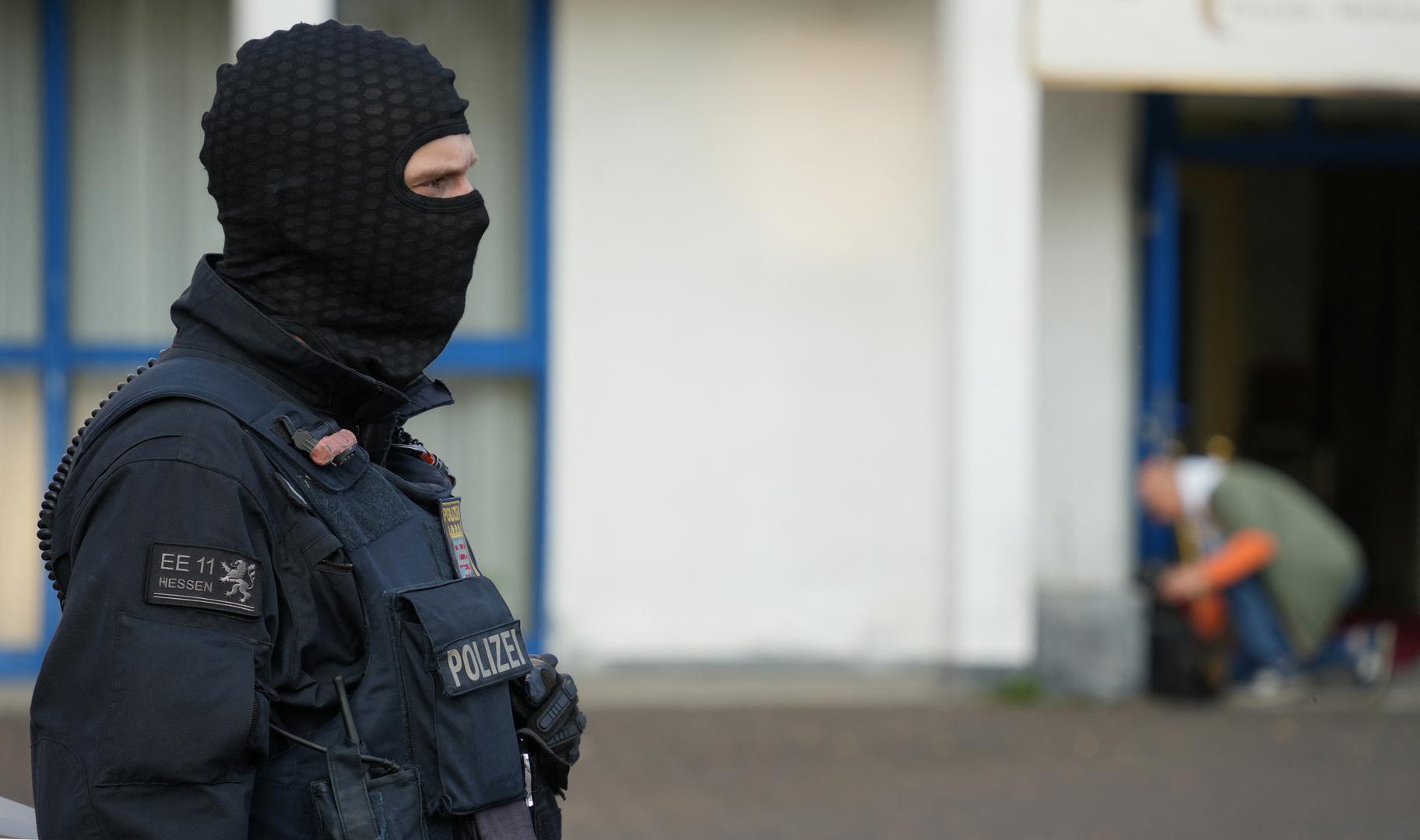 Police secures the area at the "Zentrum der islamischen Kultur Frankfurt e.V." after Germany's interior ministry has banned the Islamic Centre Hamburg (IZH) association and its subsidiary organizations, saying it pursues radical Islamist goals in Frankfurt, Germany, July 24, 2024.    REUTERS/Maximilian Schwarz Photo: MAXIMILIAN SCHWARZ/REUTERS