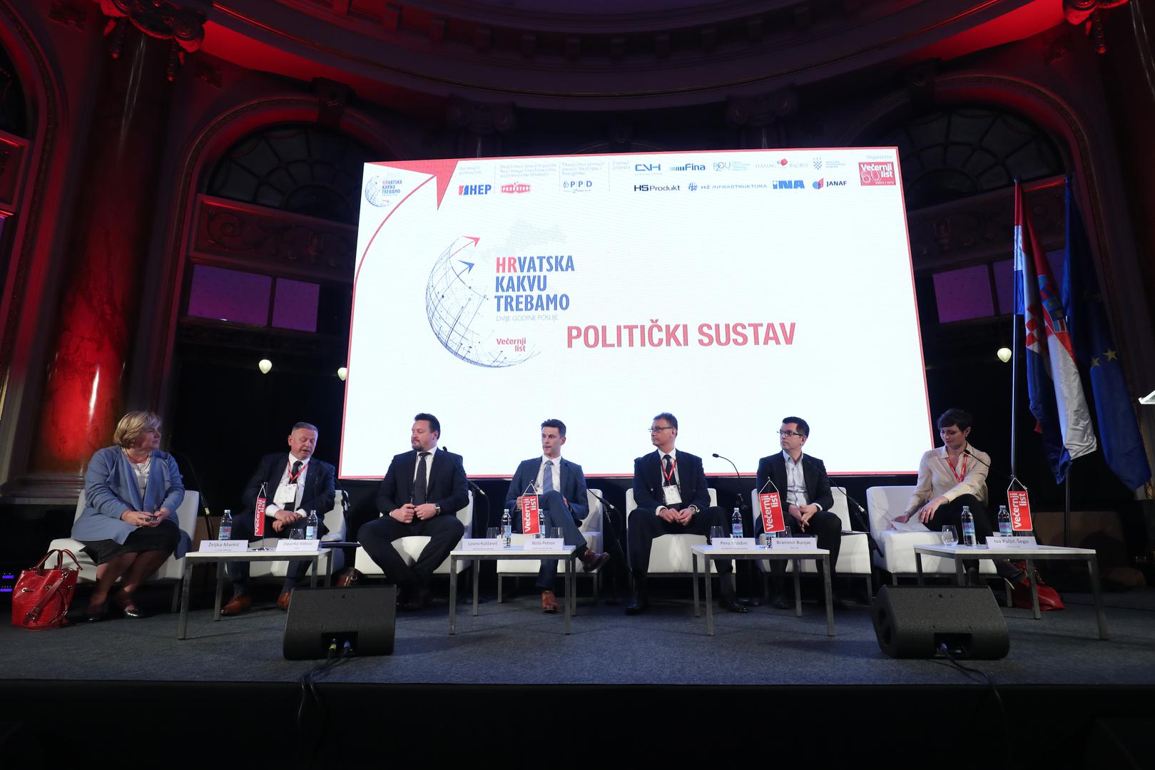 U panelu "Politički sustav" sudjelovali su predsjednica udruge U ime obitelji Željka Markić, politički tajnik SDP-a Davorko Vidović, ministar uprave Lovro Kuščević, predsjednik MOST-a Božo Petrov, politolog i sveučilišni profesor Pero Maldini i saborski zastupnik Živog zida Branimir Bunjac.

Moderatorica je bila Iva Puljić-Šego – Večernji list.