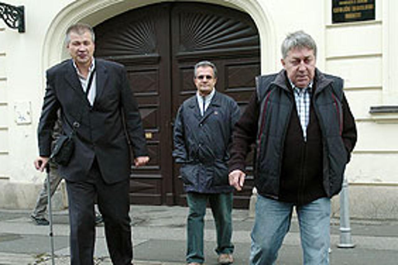 Zagrebački branitelji Vukovara: Damir Jašarević, Nenad Gagić i Branko Vukovarac