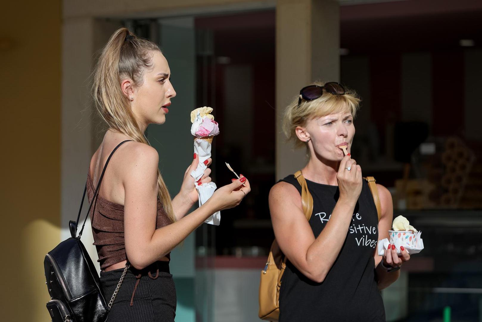 10.07.2023., Zadar - Temperatura u Zadru danas se popela do 34 stupnja Photo: Sime Zelic/PIXSELL