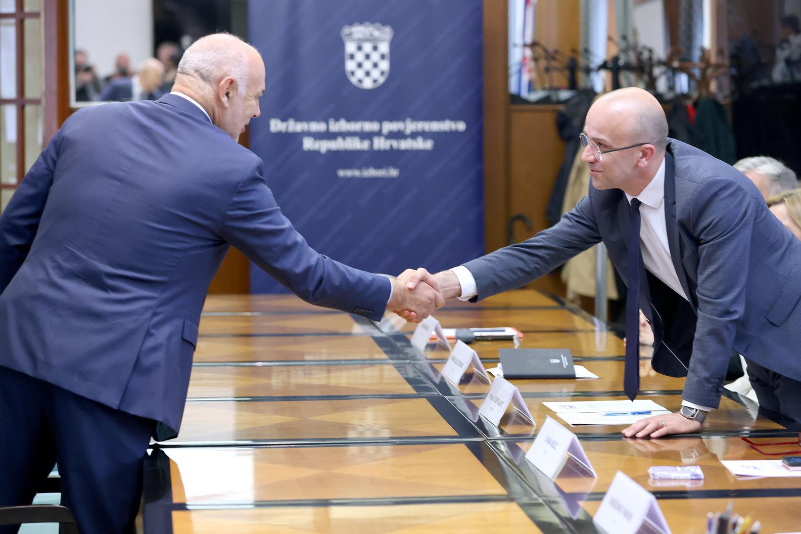 23.04.2024., Zagreb - Stranka Pravedna Hrvatska predala je kandidacijsku listu za Europski parlament Drzavnom izbornom povjerenstvu u Hrvatskom saboru.

 Photo: Patrik Macek/PIXSELL