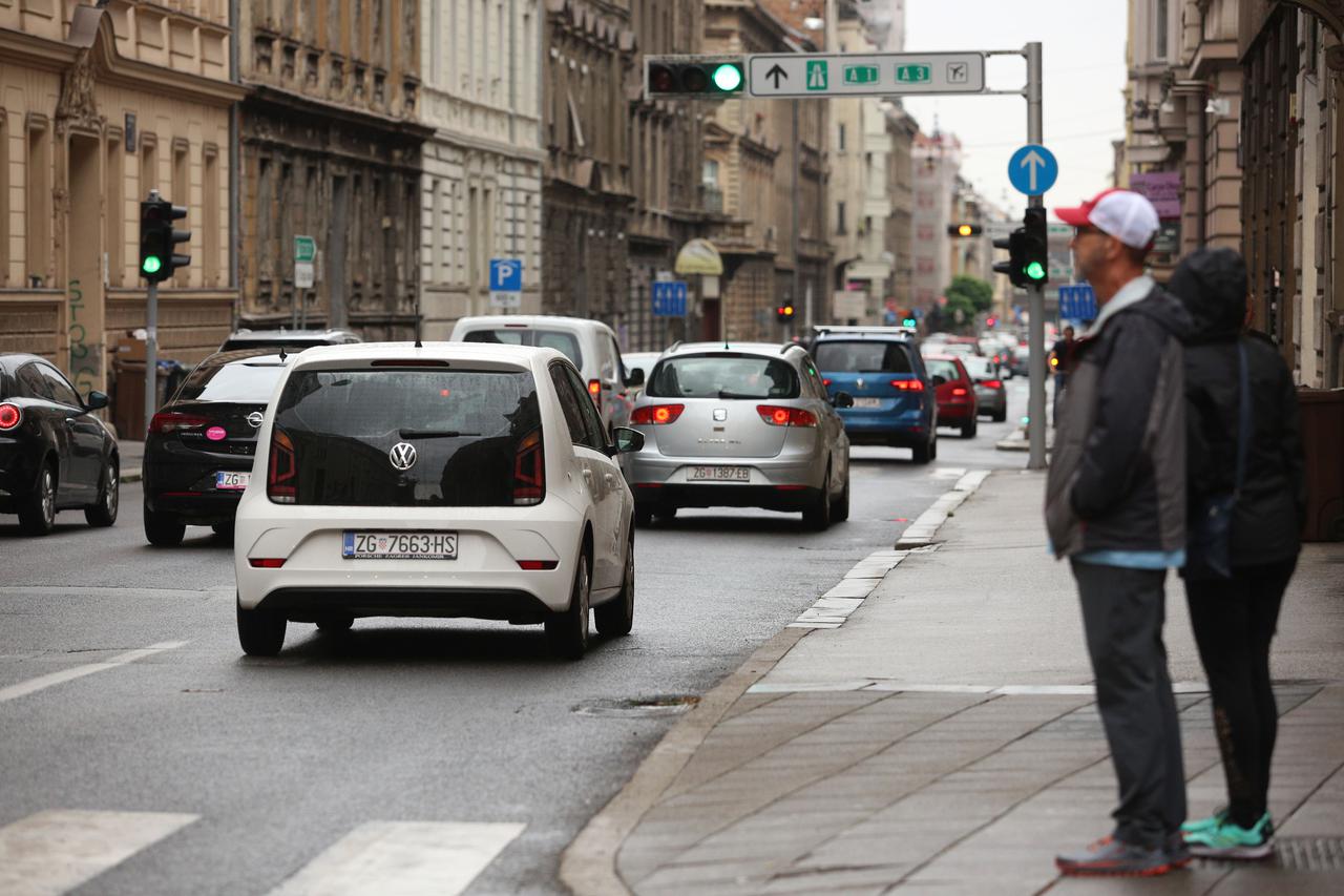 Zagreb: Prometne gužve u centru grada