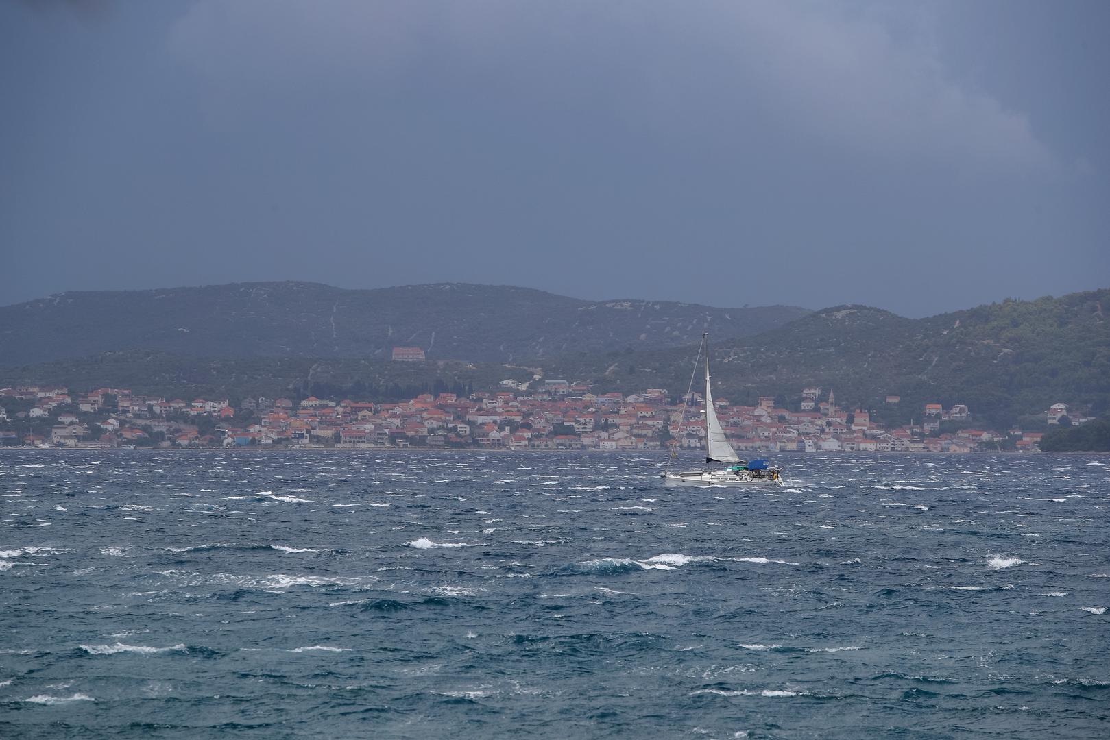 22.07.2024., Zadar - Nakon suncanog i sparnog jutra prema Zadru je krenulo nevrijeme Photo: Sime Zelic/PIXSELL