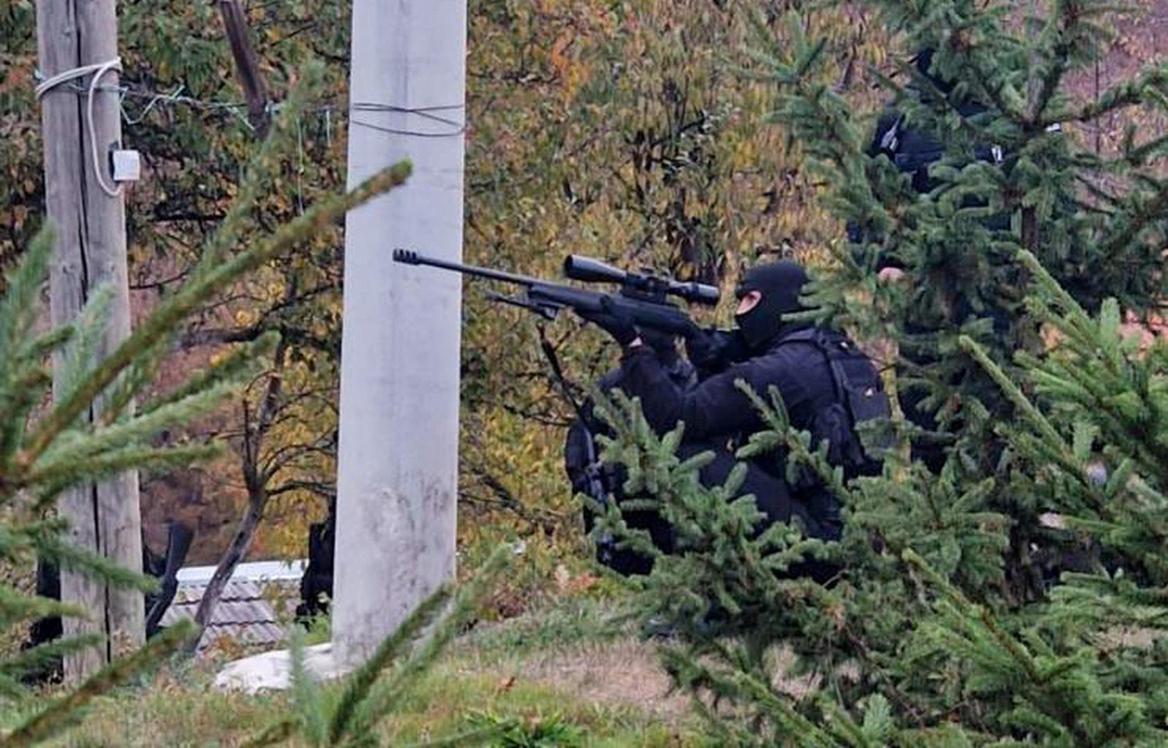 03, November, 2024, Prijepolje - Members of the Ministry of Internal Affairs are intensively searching for Alija Balijagic, for whom an Interpol warrant has been issued for a double murder in Montenegro, and who was located yesterday in the vicinity of Prijepolje and was seen in a village near the border with Montenegro. Photo: OMK MUP Republike Srbije/ATAImages

03, novembar, 2024, Prijepolje - Pripadnici Ministarstva unutrasnjih poslova intenzivno tragaju za Alijom Balijagicem, za kojim je raspisana Interpolova poternica zbog dvostrukog ubistva u Crnoj Gori, a koji je juce lociran u okolini Prijepolja i vidjen u jednom selu u blizini granice sa Crnom Gorom. Photo: OMK MUP Republike Srbije/ATAImages Photo: OMK MUP Republike Srbije/ATAImages/PIXSELL