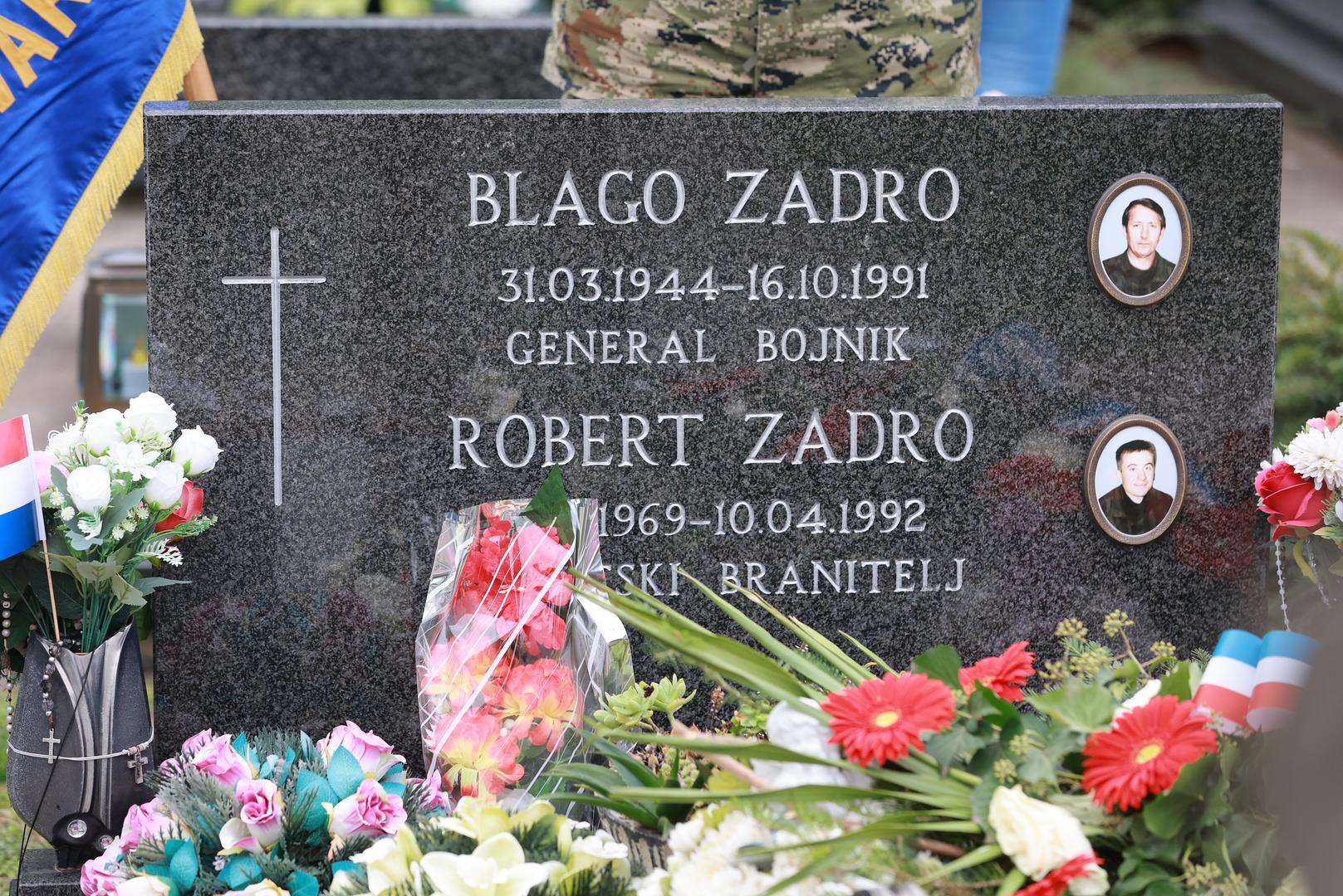 16.10.2024., Vukovar - Memorijalno groblje zrtava iz Domovinskog rata, Obilježavanje 33. godisnjice pogibije general-bojnika Blage Zadre i pukovnika Alfreda Hilla. Program obiljezavanja zapoceo je polaganjem vijenaca na mjesta vjecnih pocivalista general-bojnika Blage Zadre i pukovnika Alfreda Hilla. Photo: Davor Javorovic/PIXSELL