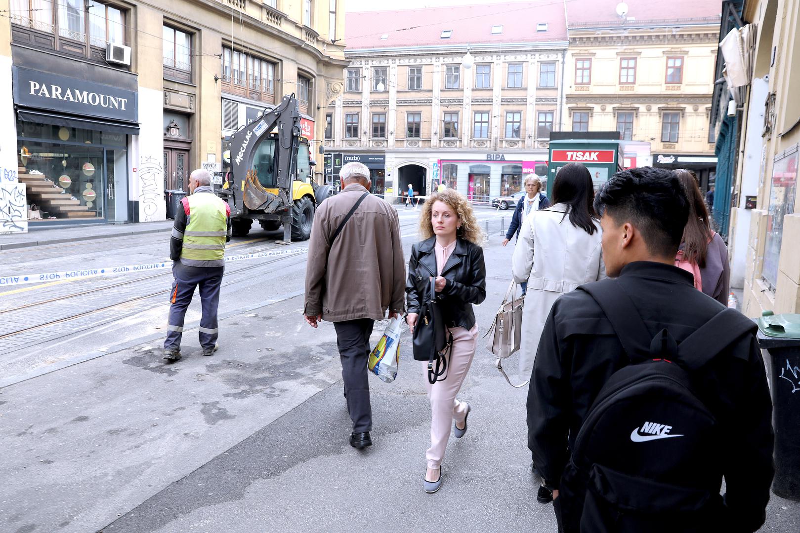 01.06.2022., Zagreb - U Frakopanskoj ulici u ceka se pocetak sanacije posljedica pozara koji je sinoc izbio na plinskim instalacijma. 
 Photo: Patrik Macek/PIXSELL