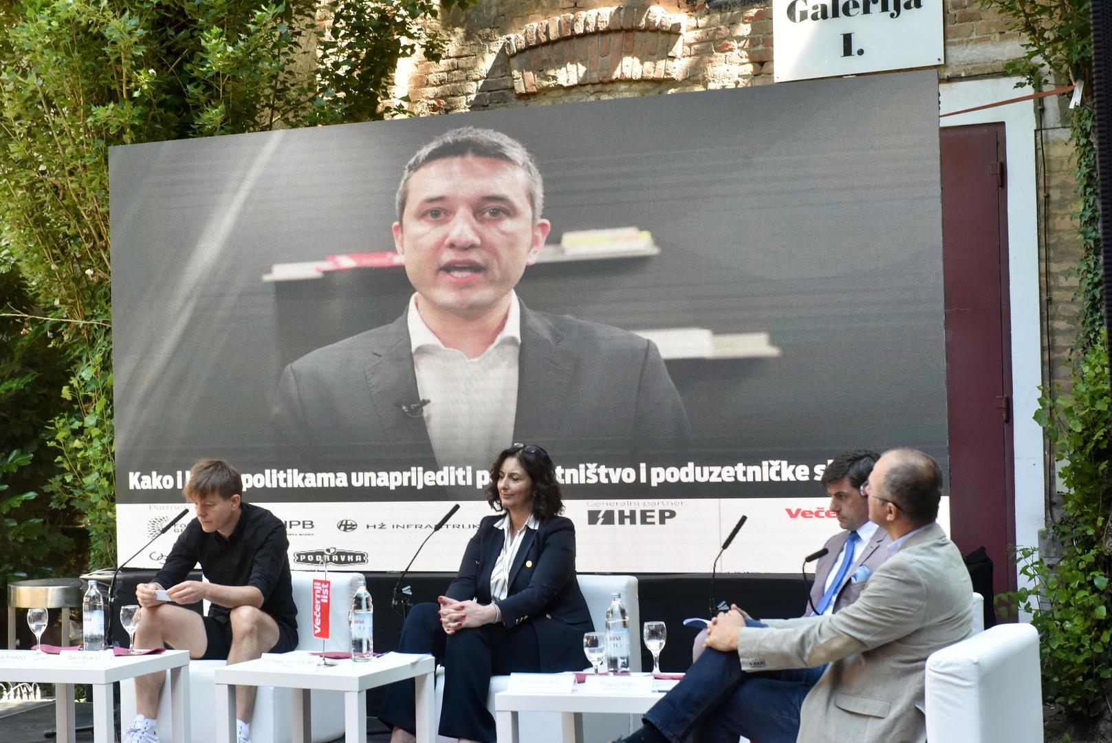 Na panelu su sudjelovali Vedrana Jelušić Kašić (Deloitte), Dragan Bagić (Filozofski fakultet), Andrej Grubišić (Grubišić&partneri) te Davor Bruketa (Bruketa&Žinić)