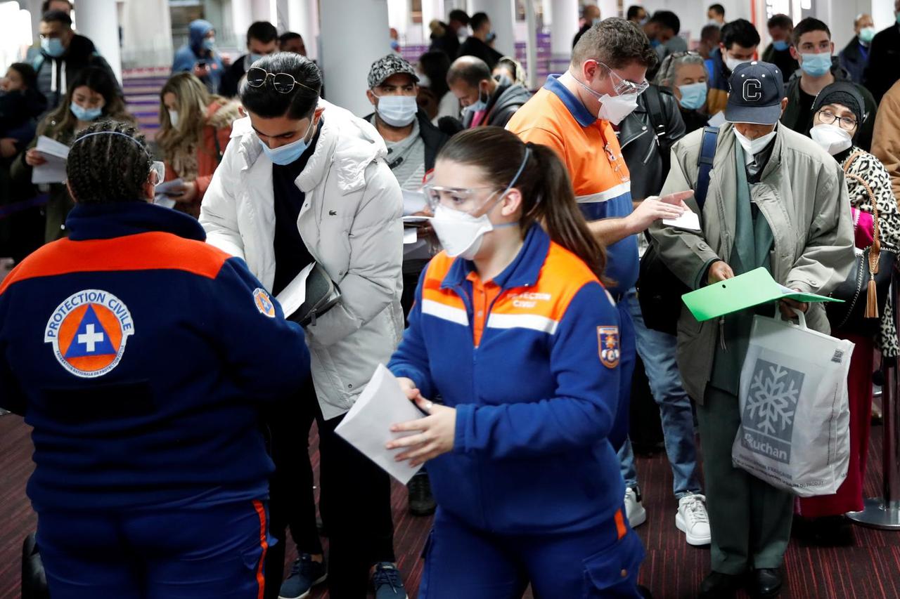 Police measures and sanitary checks at Roissy airport after French borders closed to non-essential travel