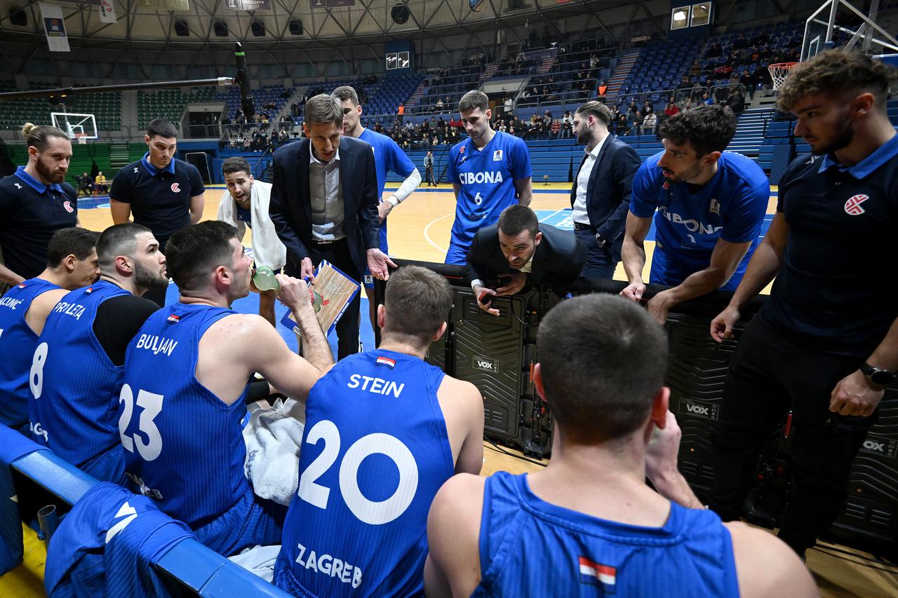 Zagreb: 11. kolo ABA lige, KK Cibona - KK Split