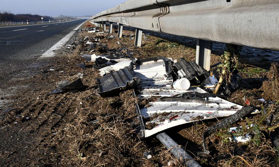 U devet prometnih nesreća na A3 ozlijeđeno 12 osoba, jedna poginula