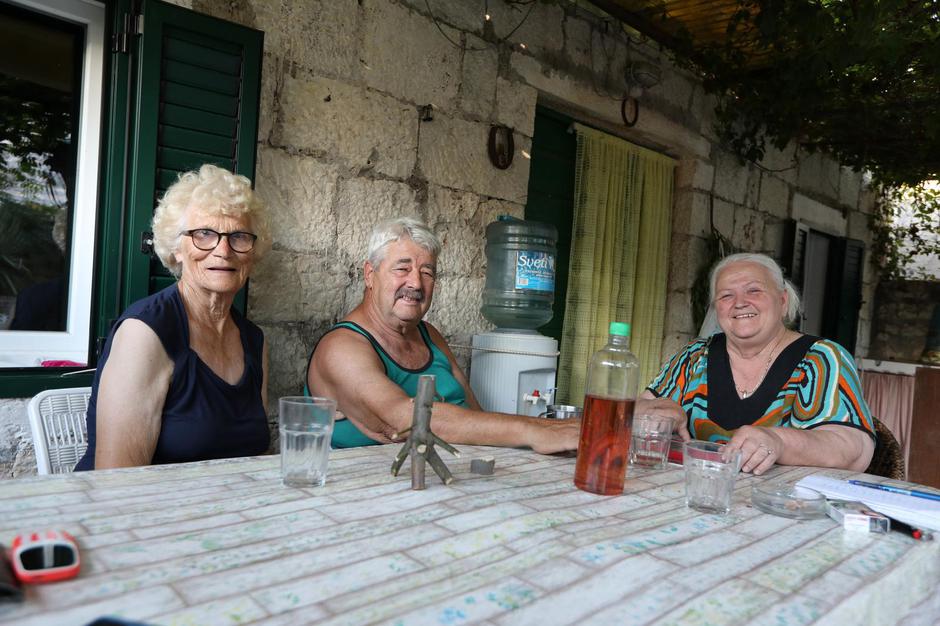 Rogoznica: Turistička patrola