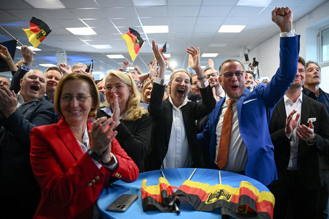 storyeditor/2024-06-11/2024-06-09T163339Z_128484345_RC2S78AC5TS8_RTRMADP_3_EU-ELECTION-GERMANY-REACTIONS-AFD.JPG