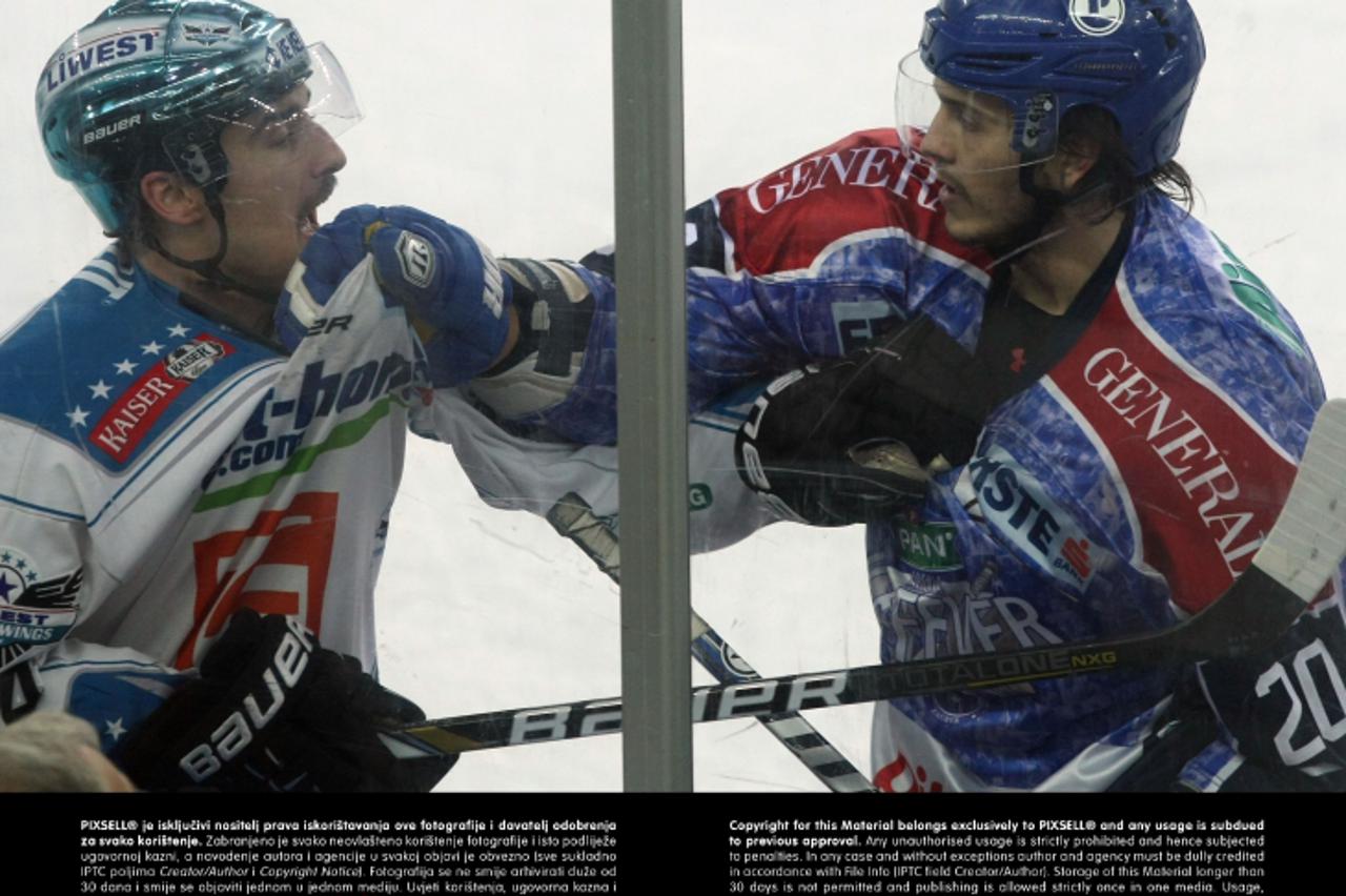 '27.01.2013., Zagreb - Arena Ice Fever, KHL Medvescak Zagreb - EHC LIWEST Black Wings Linz.  Photo: Dalibor Urukalovic/PIXSELL'