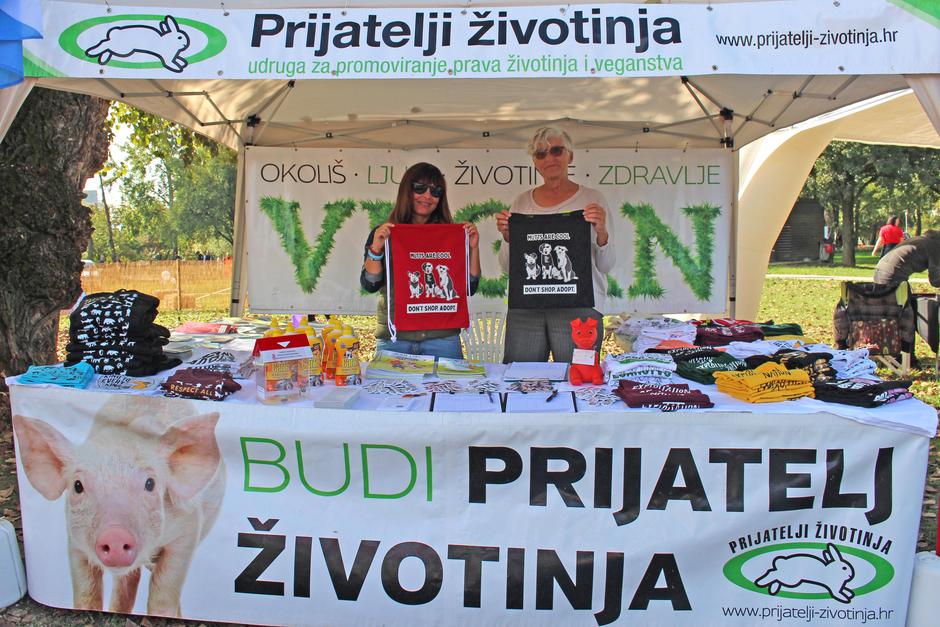 Vege piknik za Dan životinja