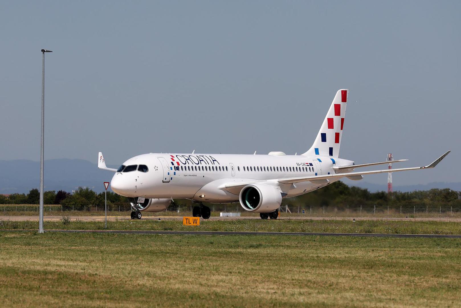 30.07.2024.,Zagreb - Docek prvog novog zrakoplova Airbus A220, cime sluzbeno pocinje cjelokupna obnova flote hrvatskog nacionalnog avioprijevoznika Photo: Zeljko Hladika/PIXSELL