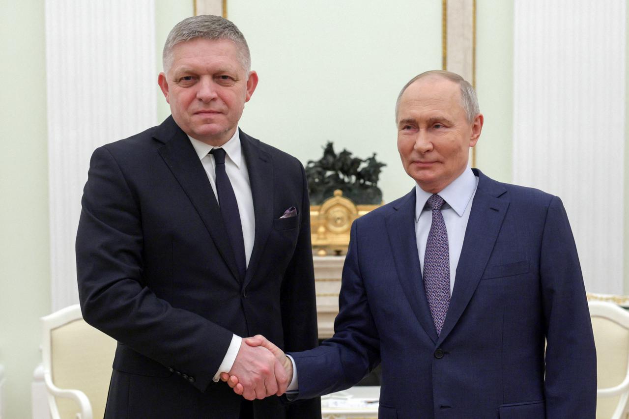 Russian President Putin meets Slovak Prime Minister Fico in Moscow