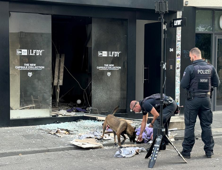 Police operation underway after an explosion in Cologne