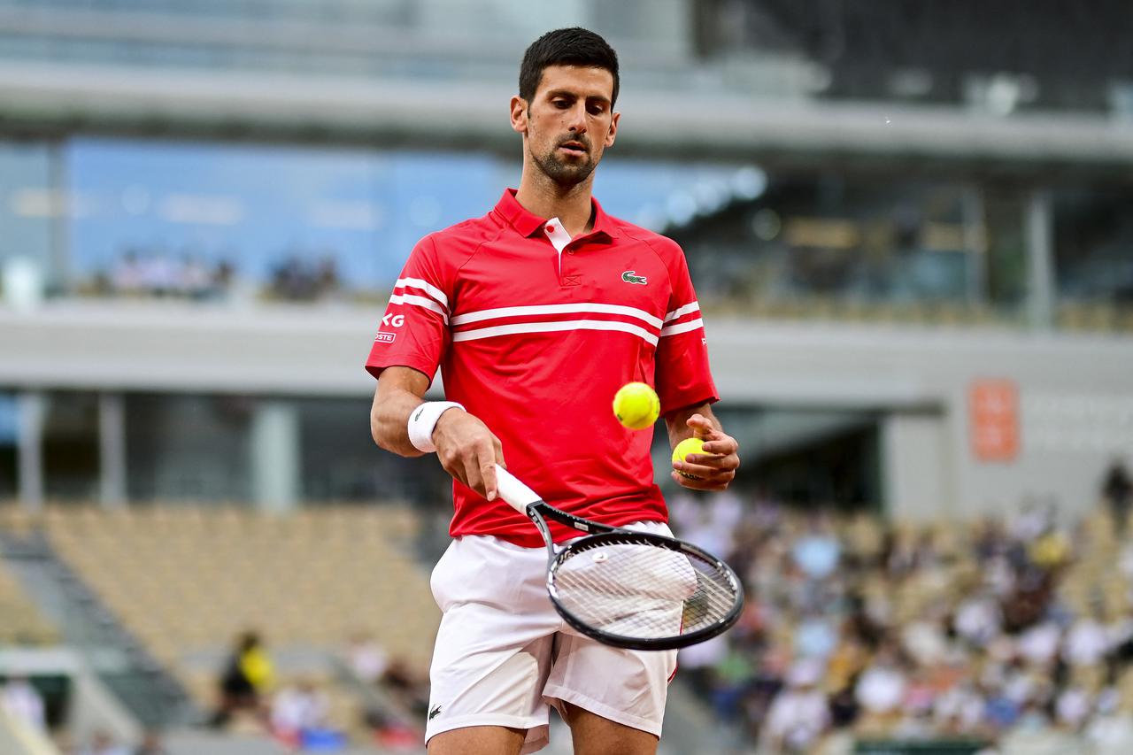 Novak Djokovic remporte sa place en demi finale face à Matteo Berrettini lors des internationaux de France de Roland Garros à Paris