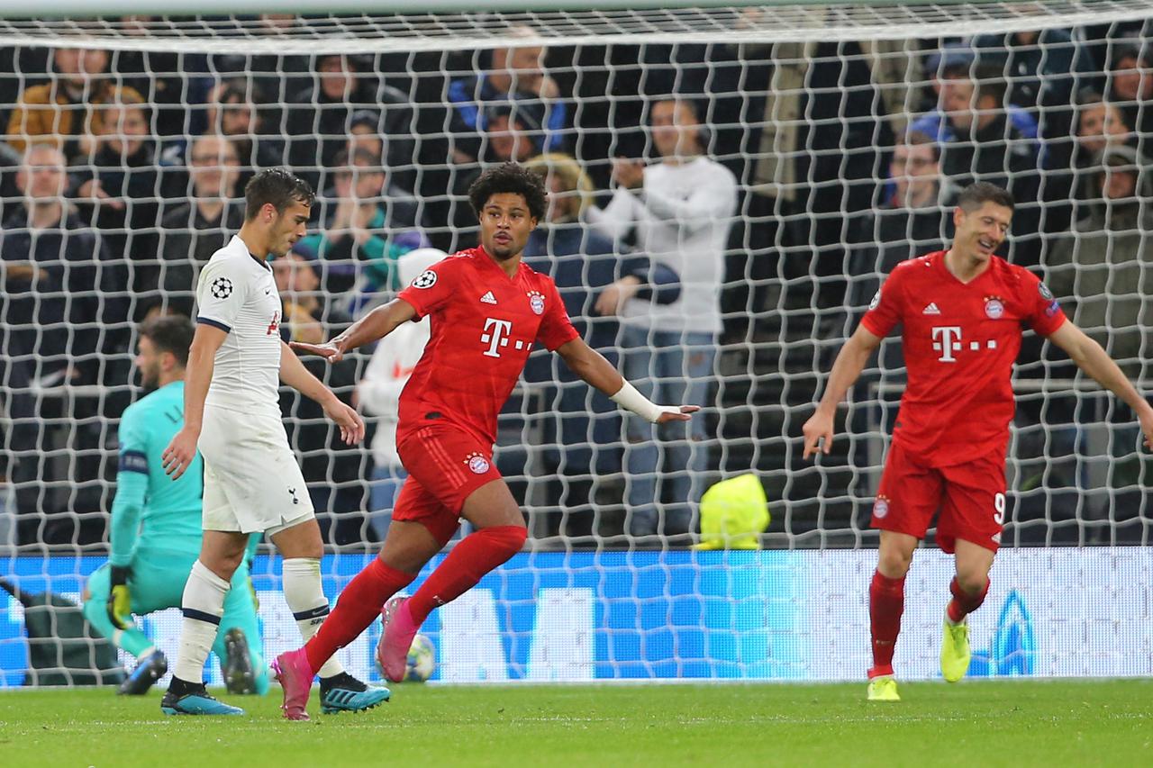 Tottenham Hotspur v Bayern Munich - UEFA Champions League - Group B - Tottenham Hotspur Stadium