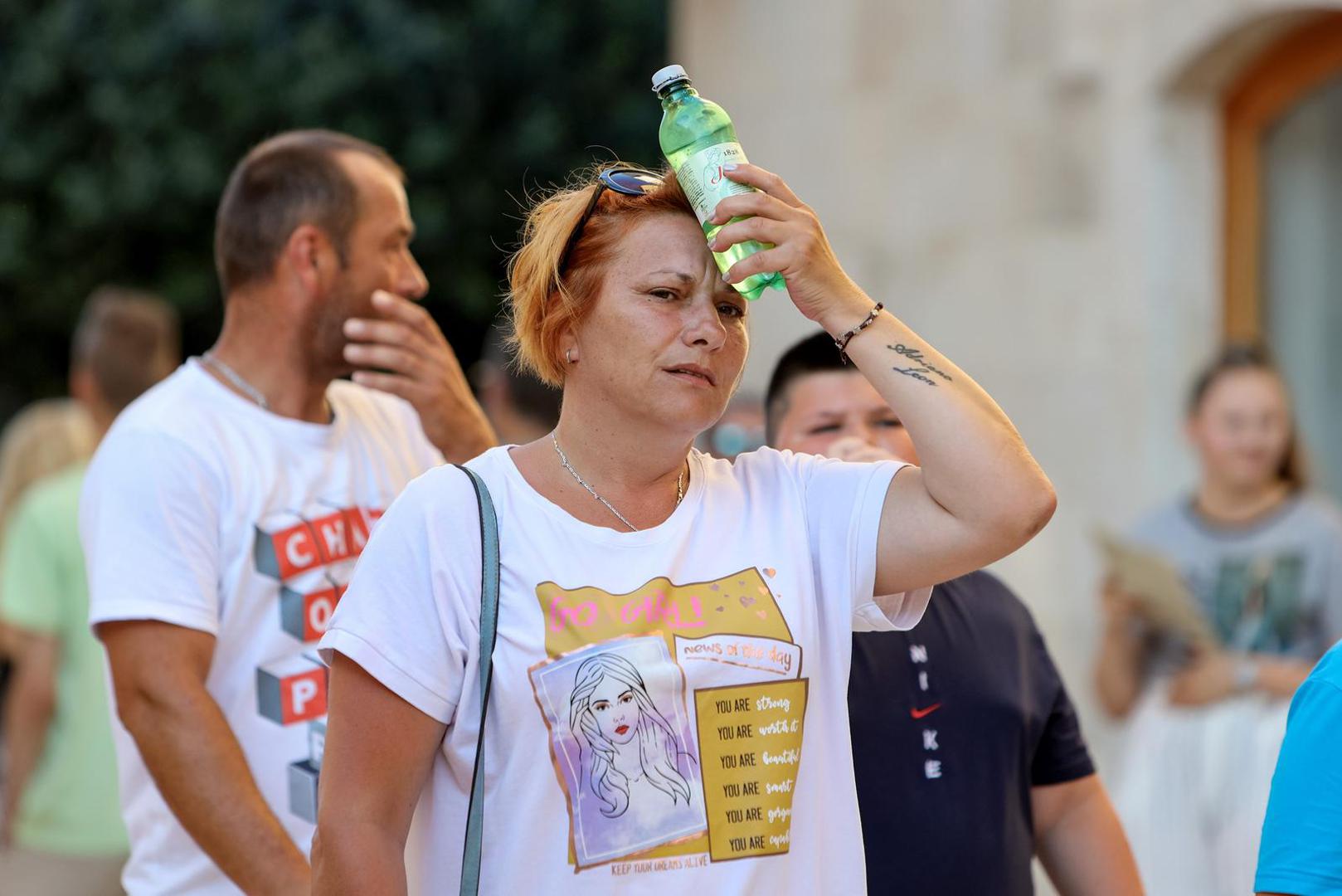 10.07.2023., Zadar - Temperatura u Zadru danas se popela do 34 stupnja Photo: Sime Zelic/PIXSELL