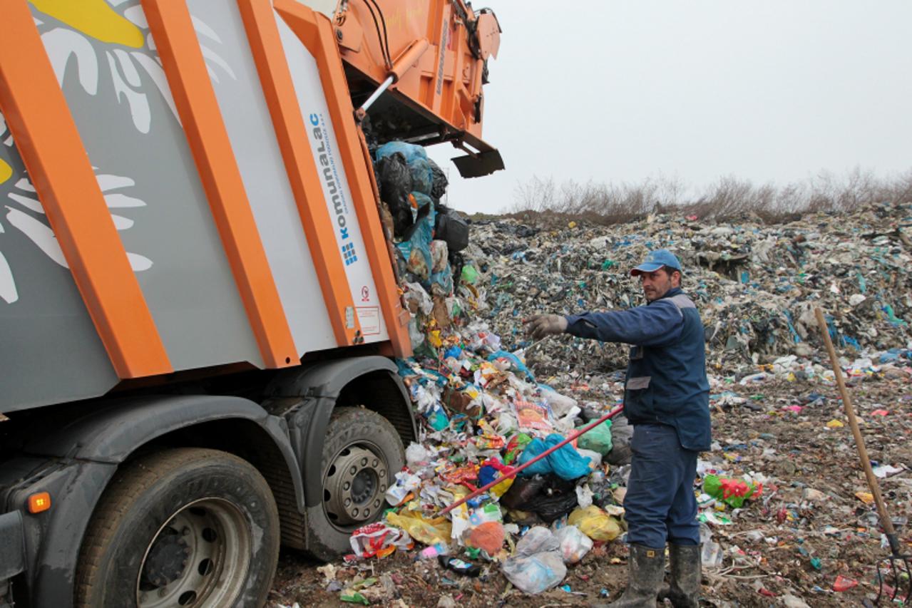 '17.02.2011., Koprivnica - Odlagaliste otpada Piskornica. Photo: Marijan Susenj/PIXSELL'