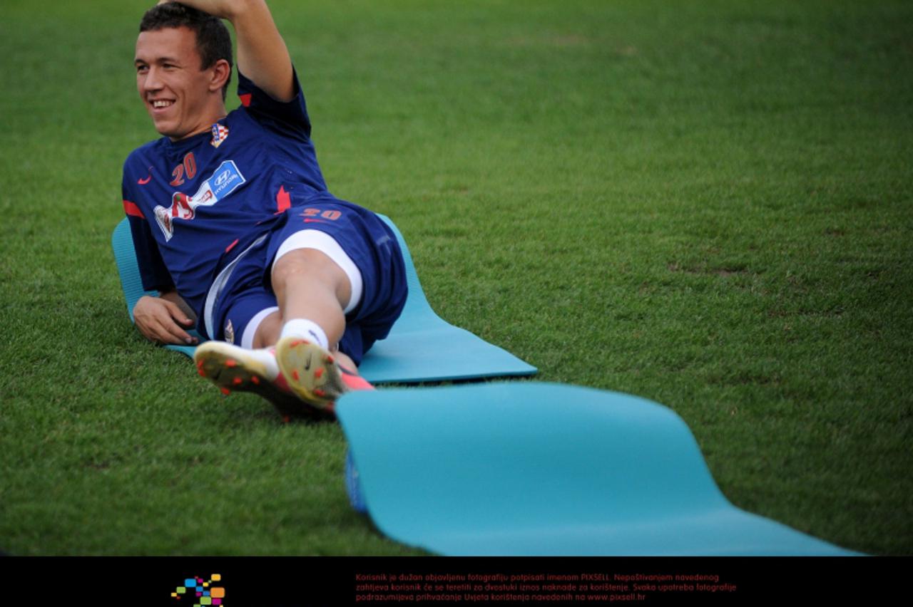 '03.09.2012., Zagreb - Trening Hrvatske nogometne reprezentacije uoci prvog dvoboja kvalifikacija za SP 2014 u Brazilu. Ivan Perisic.  Photo: Daniel Kasap/PIXSELL'