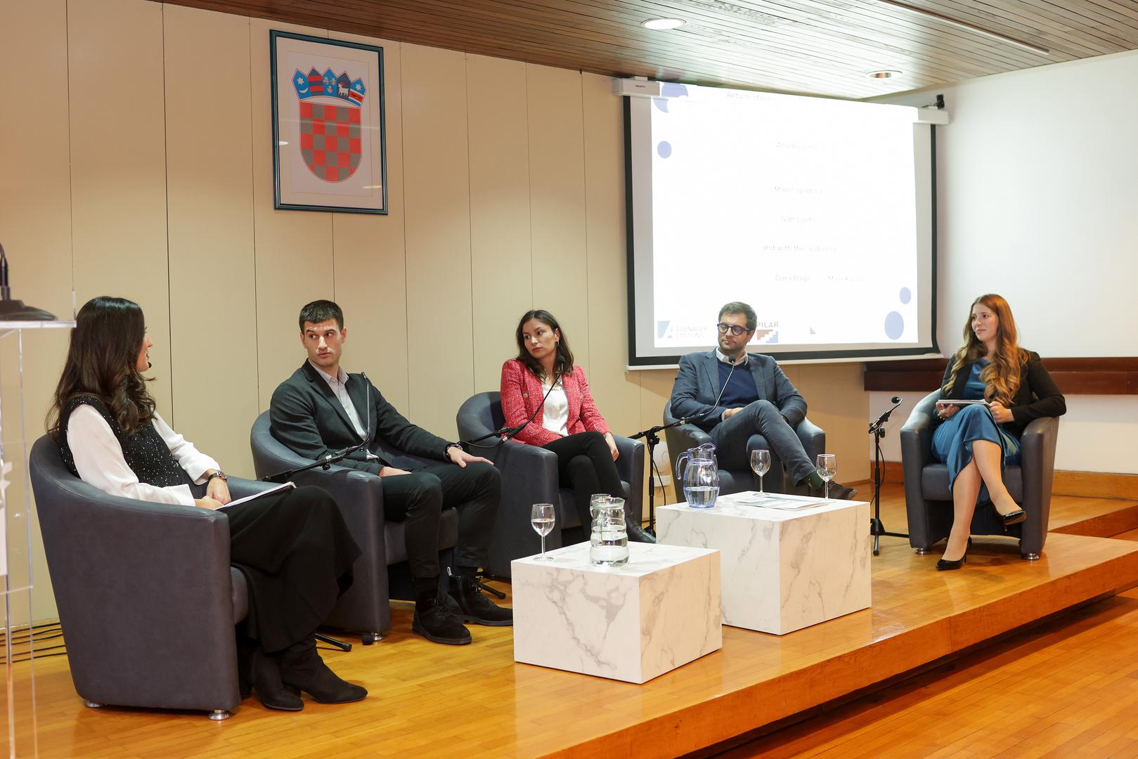 23.11.2023., Zagreb - Predstavljanje pilot studije Croatia s (hidden) potential – Highly skilled, young remigrants as agents of change suautorice i voditeljice projekta Caroline Hornstein Tomic u Hrvatskoj matici iseljenika. Photo: Luka stanzl/PIXSELL