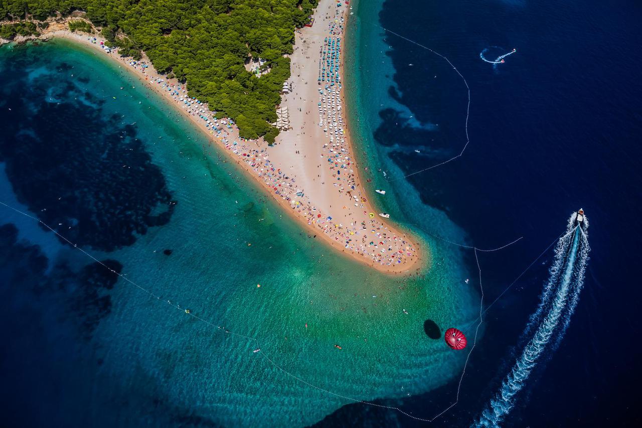 Zlatni rat je jedna od najpoznatijih hrvatskih plaža, a često završi na top listama najljepših na svijetu